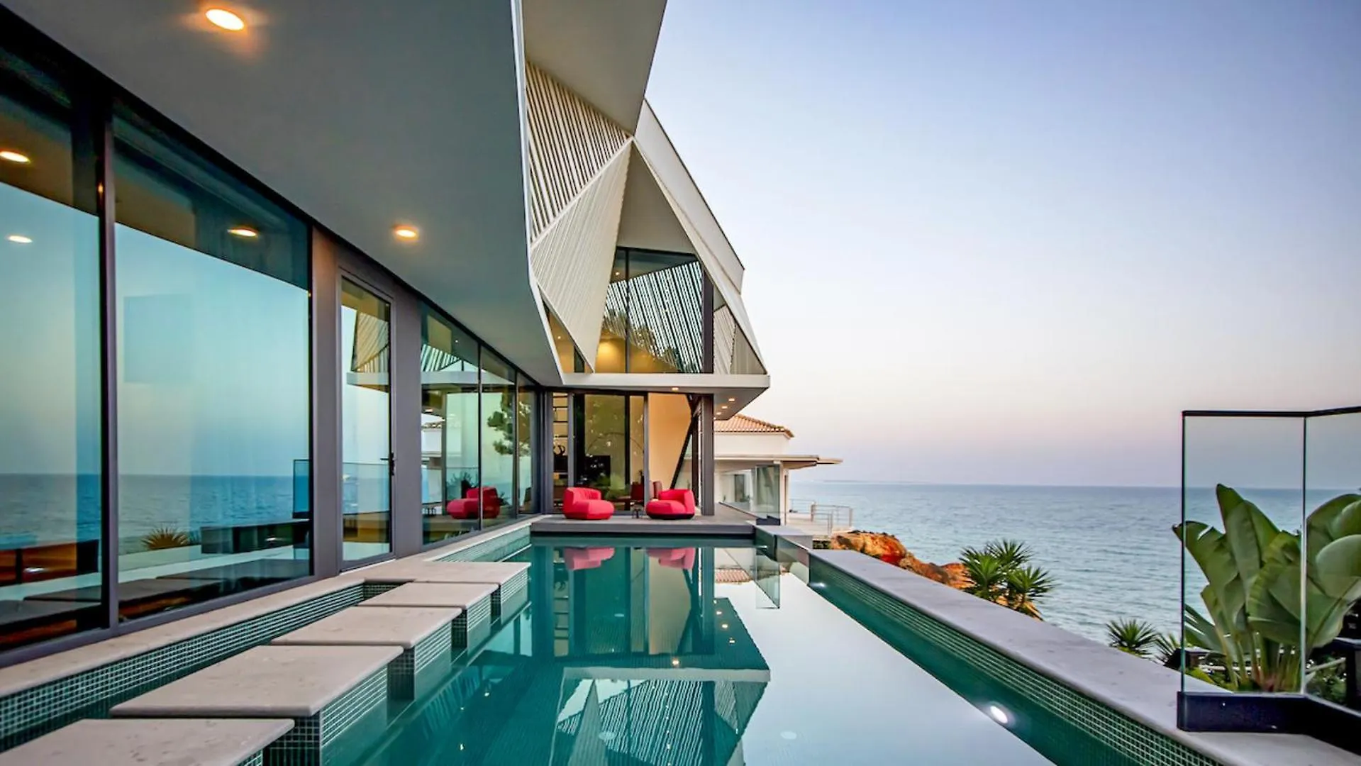 Algarve Villa For Contemporary Design & Sea Views Albufeira