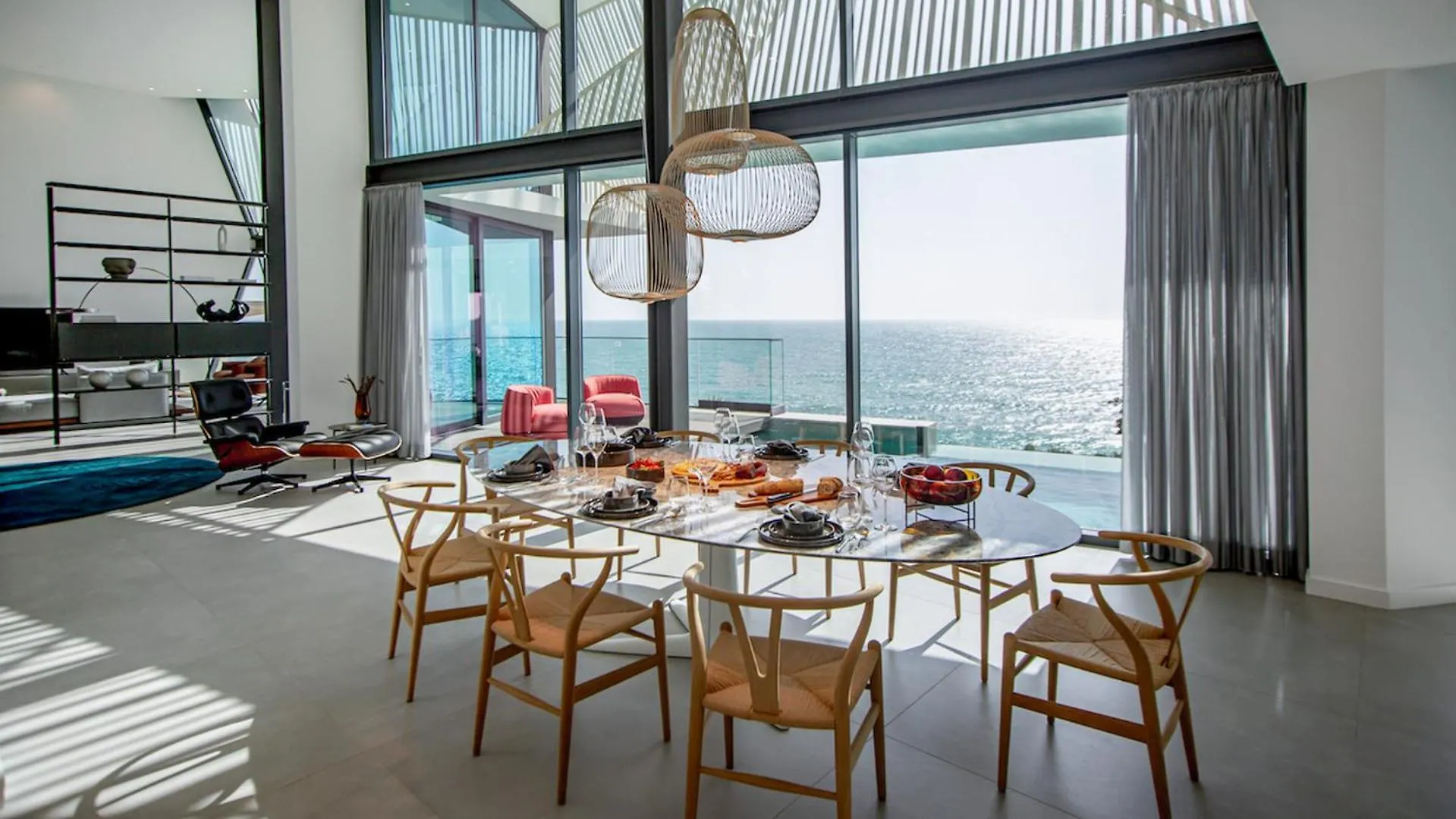 Algarve Villa For Contemporary Design & Sea Views Albufeira